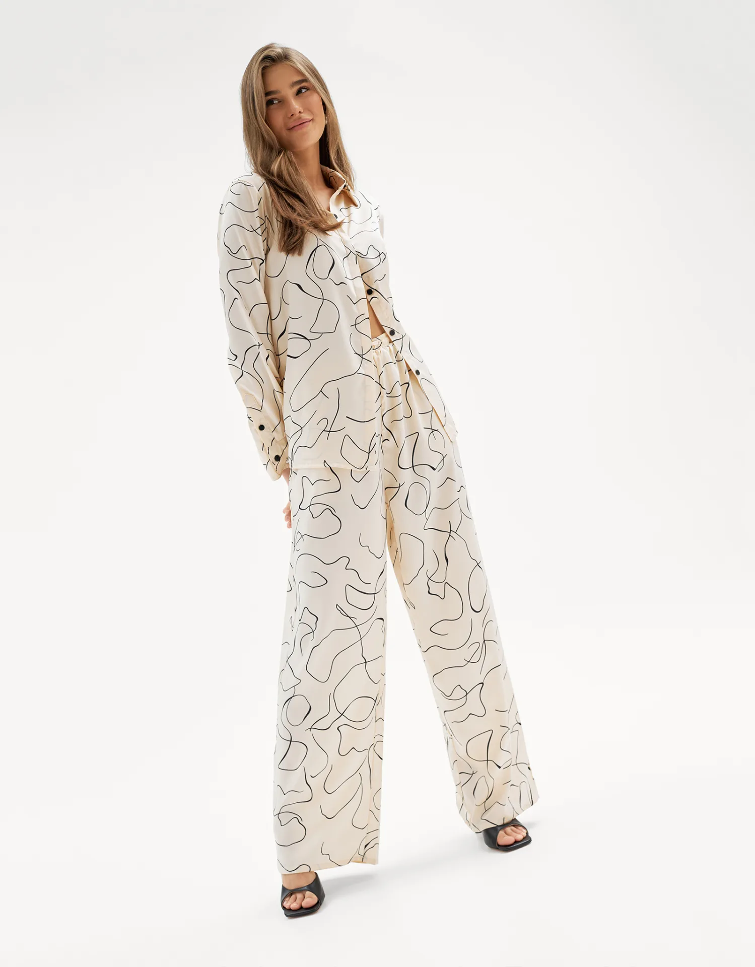 Women's Abstract-Print Button-Up Pajama Set